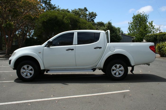 2014 Mitsubishi Triton GLX MN MY15 4X4 Dual Range White