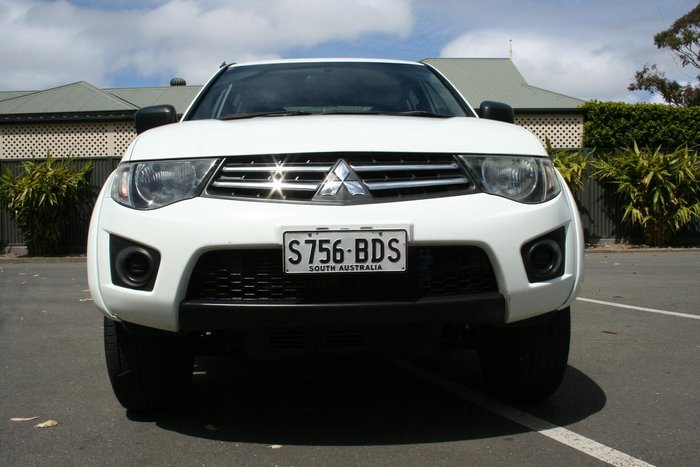 2014 Mitsubishi Triton GLX MN MY15 4X4 Dual Range White