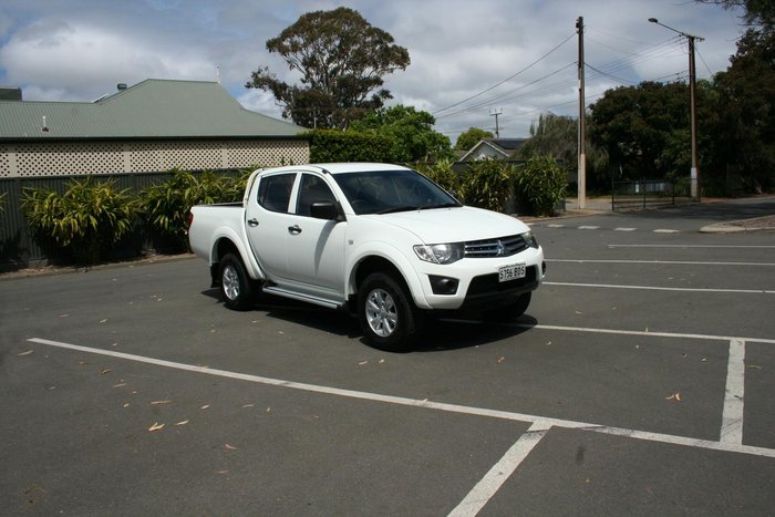 2014 Mitsubishi Triton GLX MN MY15 4X4 Dual Range White