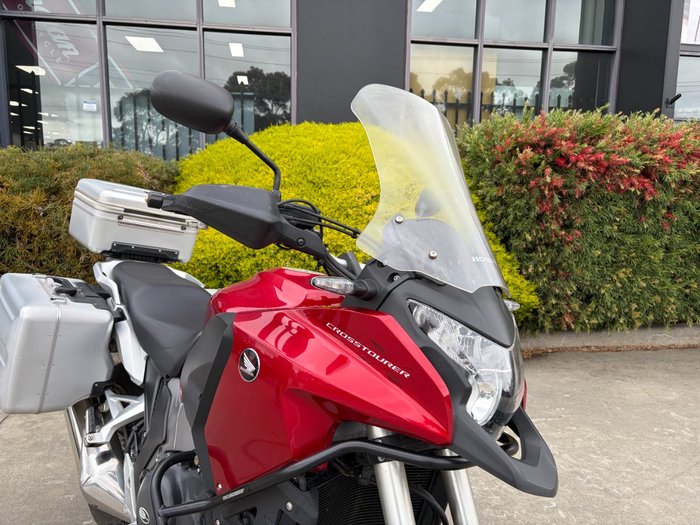 2012 Honda VFR1200X CROSS TOURER Maroon