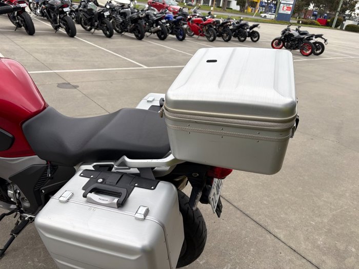 2012 Honda VFR1200X CROSS TOURER Maroon