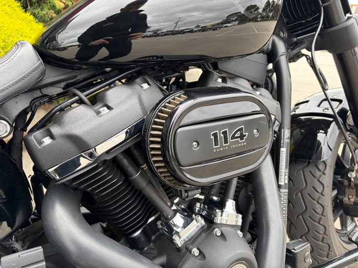 2018 HARLEY-DAVIDSON FXFBS FAT BOB Black