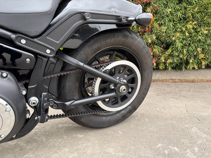 2018 HARLEY-DAVIDSON FXFBS FAT BOB Black