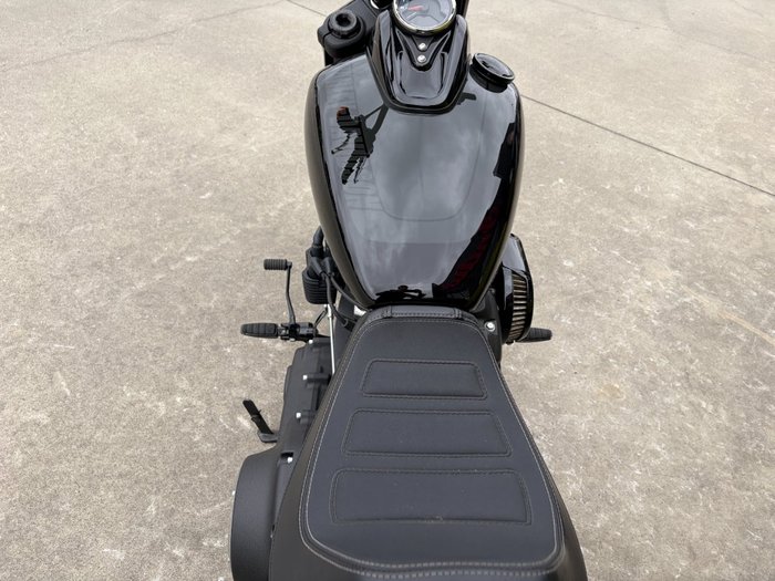 2018 HARLEY-DAVIDSON FXFBS FAT BOB Black