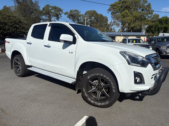 2018 Isuzu D-MAX LS-M