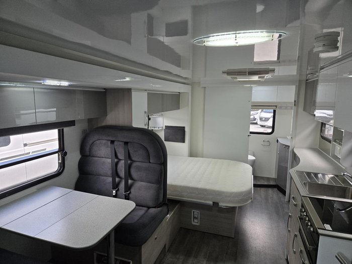 2020 Avida Birdsville