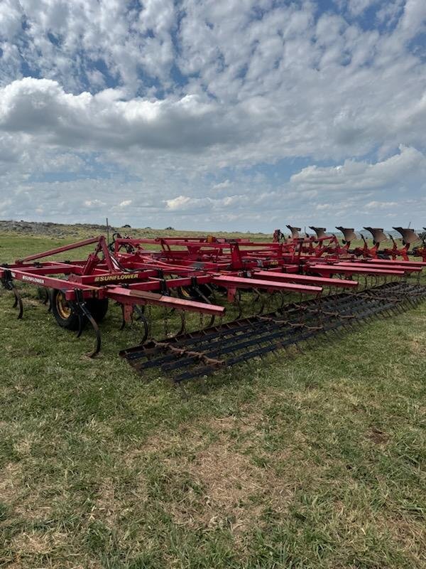 0 SUNFLOWER 5035 30ft Harrow Red