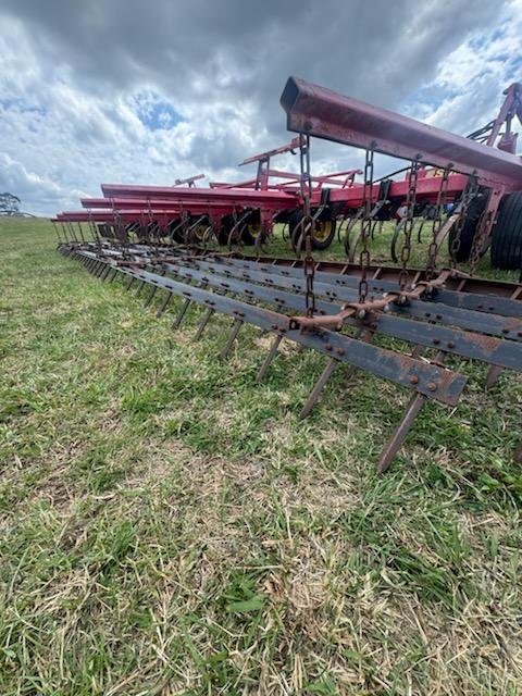 0 SUNFLOWER 5035 30ft Harrow Red