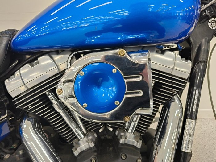 2006 Harley-davidson FXDBI DYNA STREET BOB blue