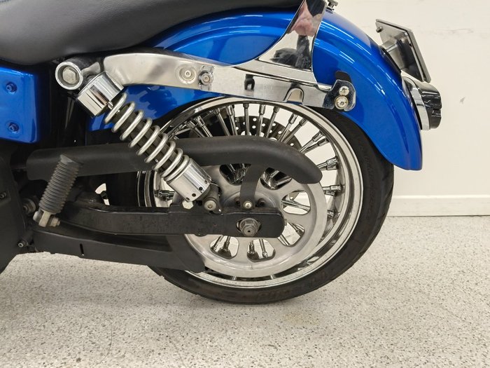 2006 Harley-davidson FXDBI DYNA STREET BOB blue