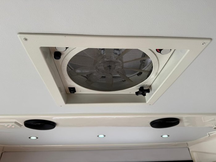 2013 Eco Tourer 510 Off Highway Shower Toilet