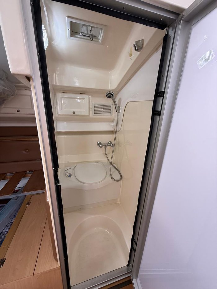 2013 Eco Tourer 510 Off Highway Shower Toilet