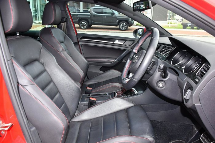 2014 Volkswagen Golf GTI Performance