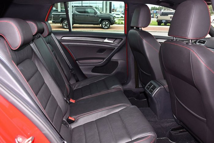 2014 Volkswagen Golf GTI Performance