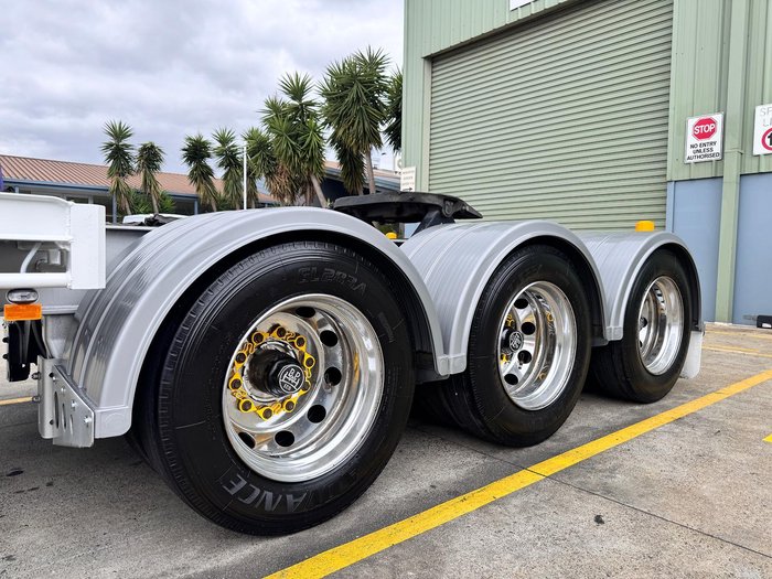 2006 Vawdrey St3 Lead A 12 Pallet Drop Deck Semi 