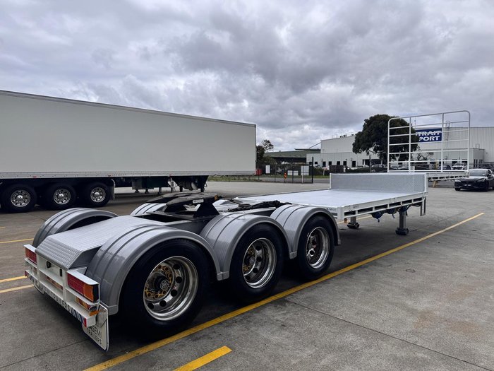 2006 Vawdrey St3 Lead A 12 Pallet Drop Deck Semi 