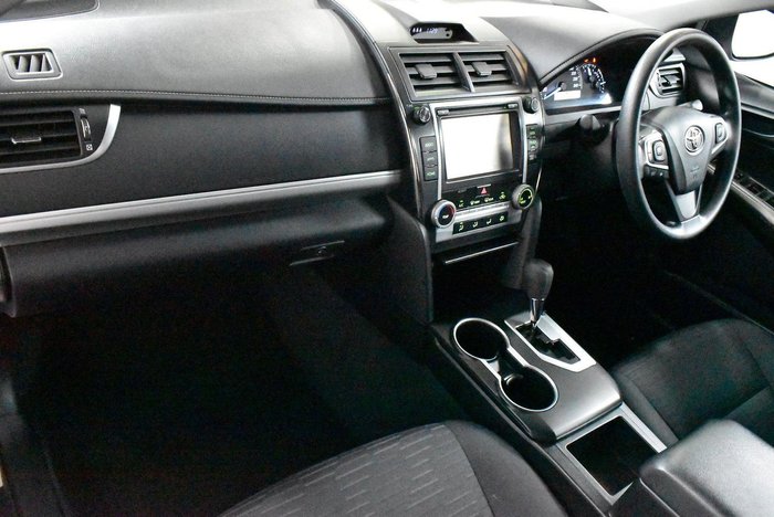 2017 Toyota Camry Altise