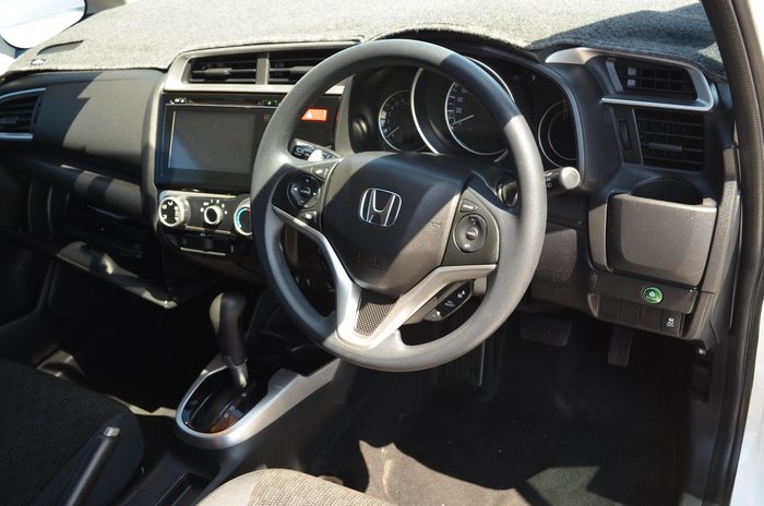 2015 Honda Jazz VTi