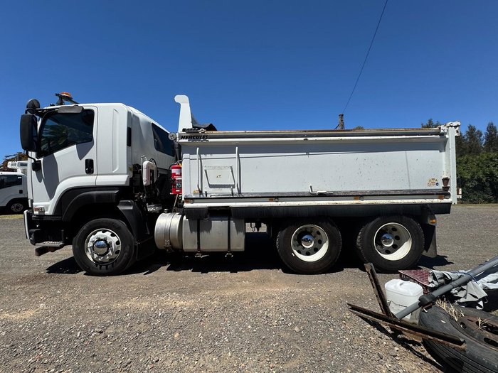 2017 Isuzu Fxz 1500 WHITE
