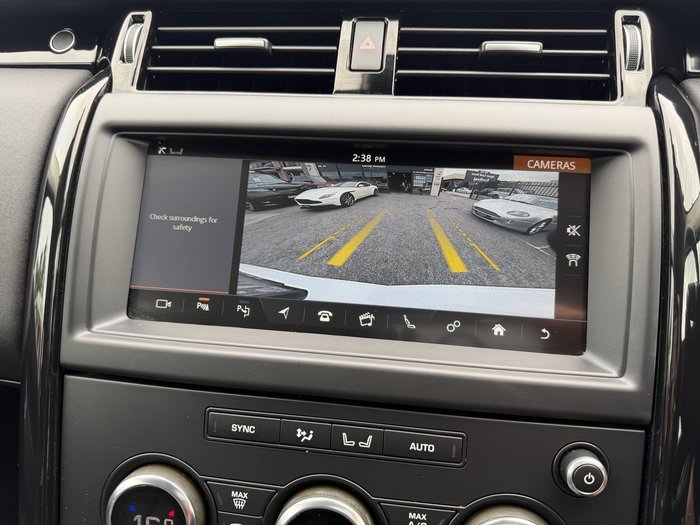 2019 Land Rover Discovery SD6 SE