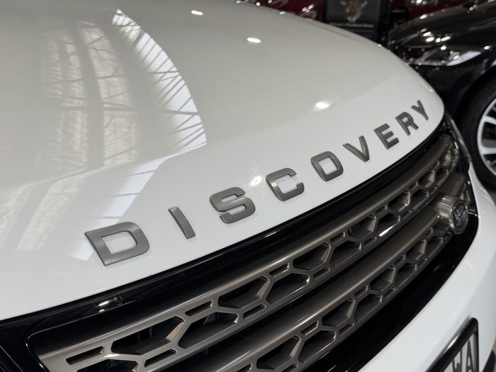 2019 Land Rover Discovery SD6 SE