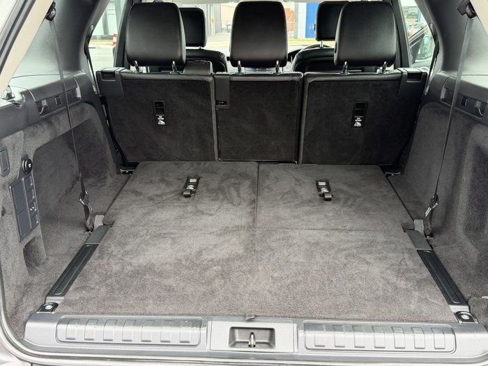 2019 Land Rover Discovery SD6 SE