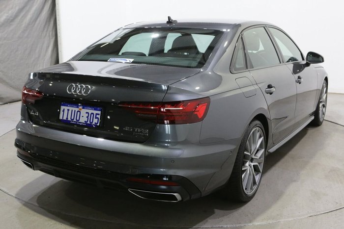 2024 Audi A4 45 TFSI S line