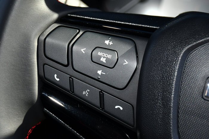 2025 Isuzu D-MAX X-TERRAIN