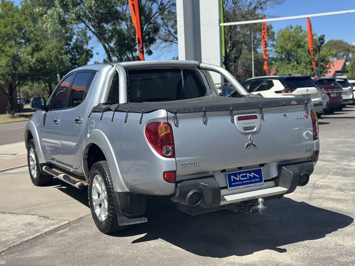 2013 Mitsubishi Triton GLX-R