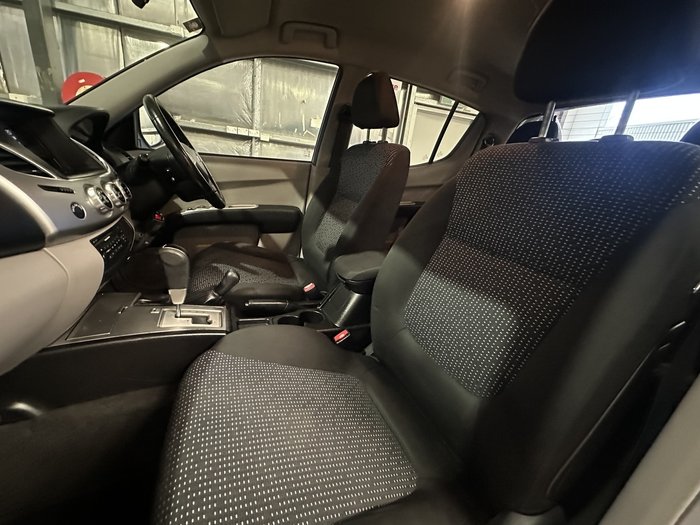 2013 Mitsubishi Triton GLX-R