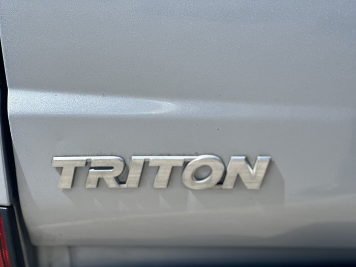 2013 Mitsubishi Triton GLX-R