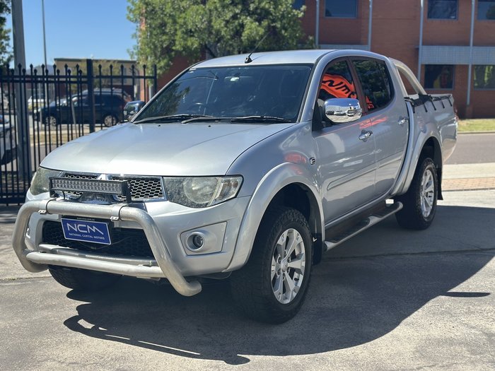 2013 Mitsubishi Triton GLX-R