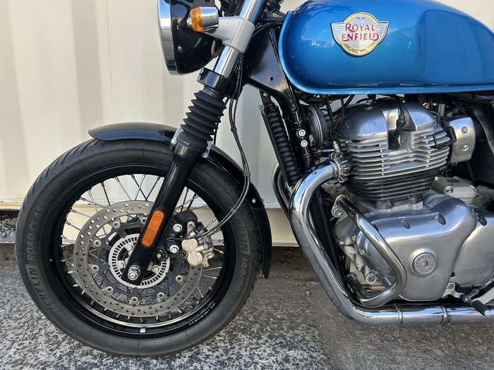2023 ROYAL ENFIELD INTERCEPTOR 650 CHROME ROAD BLUE
