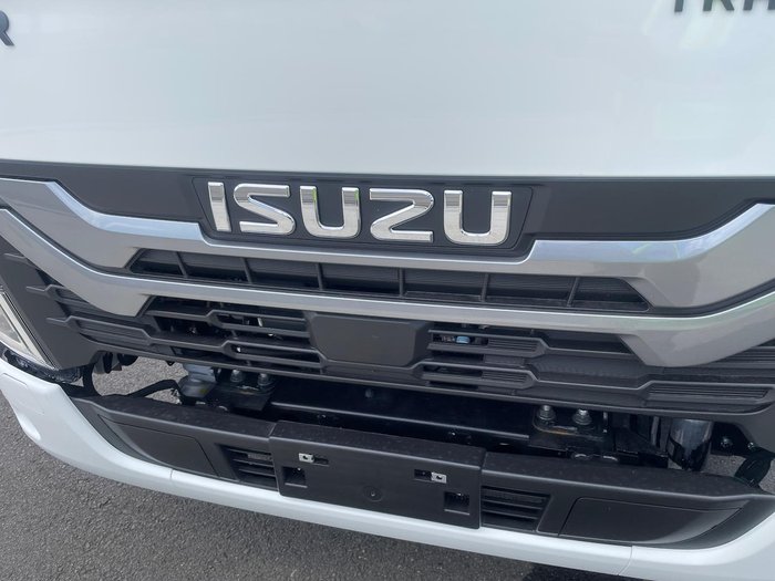2025 Isuzu Nlr 45-150 Dt D25 Tray Pack NLR 45-150 DT D25 Tray Pack