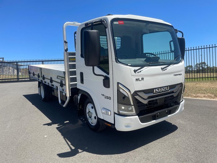 2026 Isuzu Nlr 45-150 Dt D34 Tray Pack