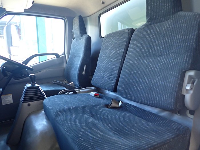 2015 HINO DUTRO 917
