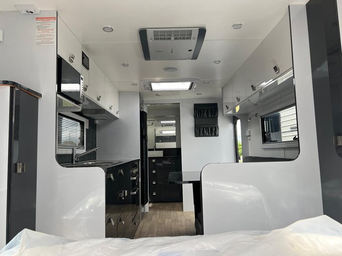 2022 Roma Razorback Rogue