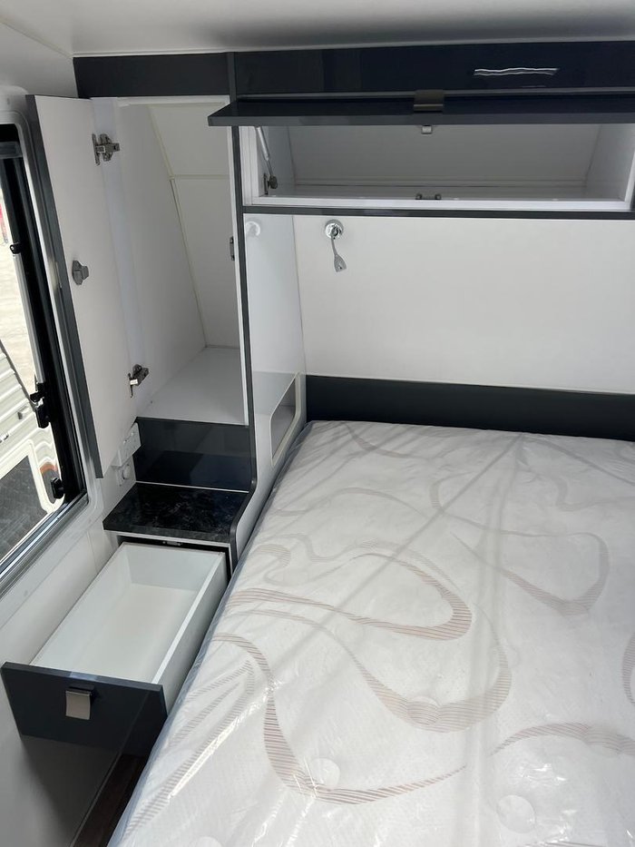 2022 Roma Razorback Rogue