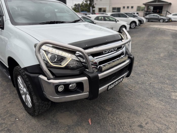2018 ISUZU MU-X LS-U (4x4)