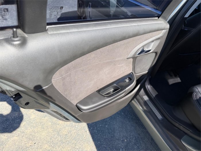 2016 HOLDEN COMMODORE SS-V REDLINE