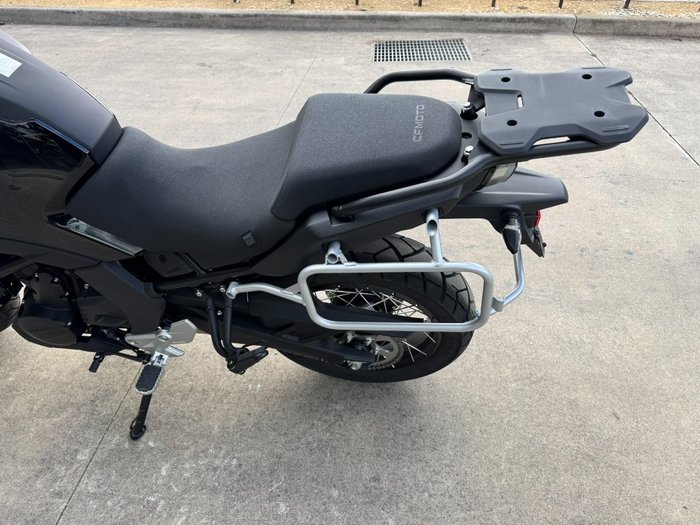 2025 CFMOTO MT NEBULA BLACK