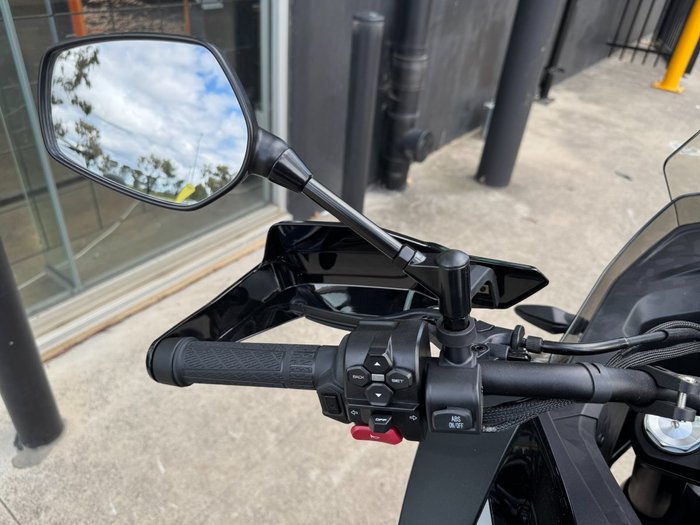 2025 CFMOTO MT NEBULA BLACK