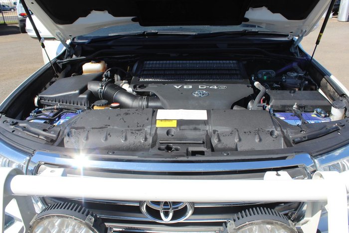 2014 Toyota Landcruiser VX