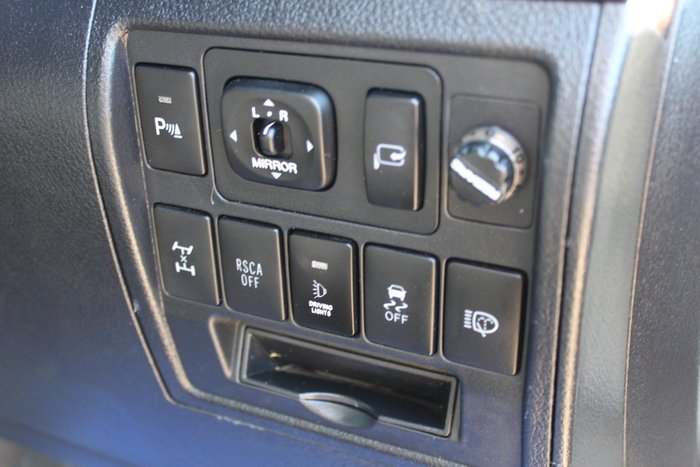 2014 Toyota Landcruiser VX