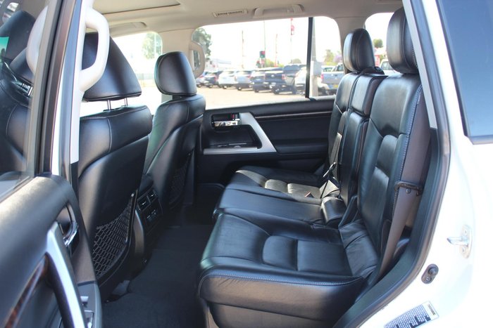 2014 Toyota Landcruiser VX