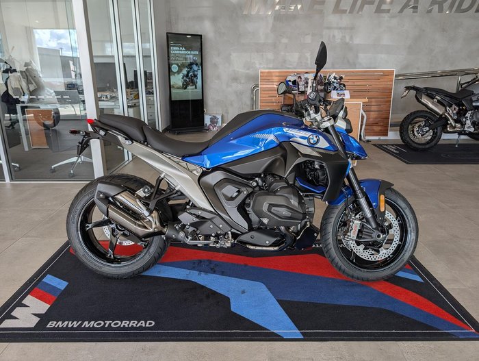 2025 BMW Motorrad R 1300 R Exclusive R 1300 Blue