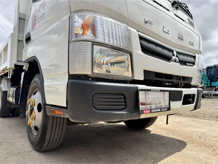 2022 Mitsubishi Canter 615