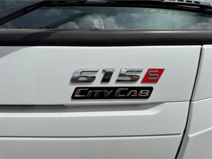 2022 Mitsubishi Canter 615