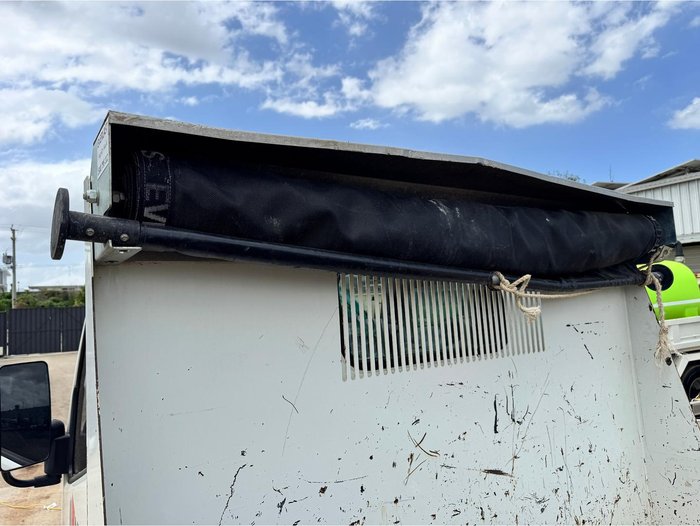 2022 Mitsubishi Canter 615