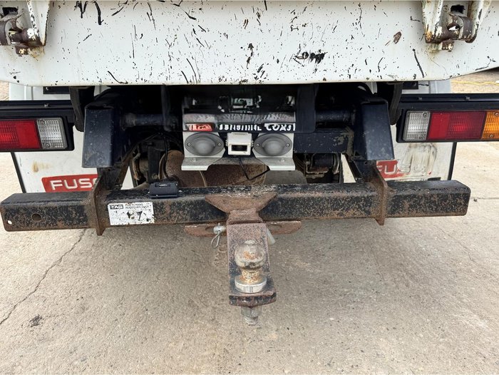 2022 Mitsubishi Canter 615